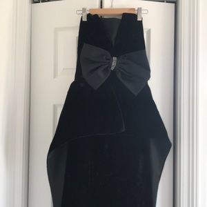 VINTAGE velvet strapless cocktail gown